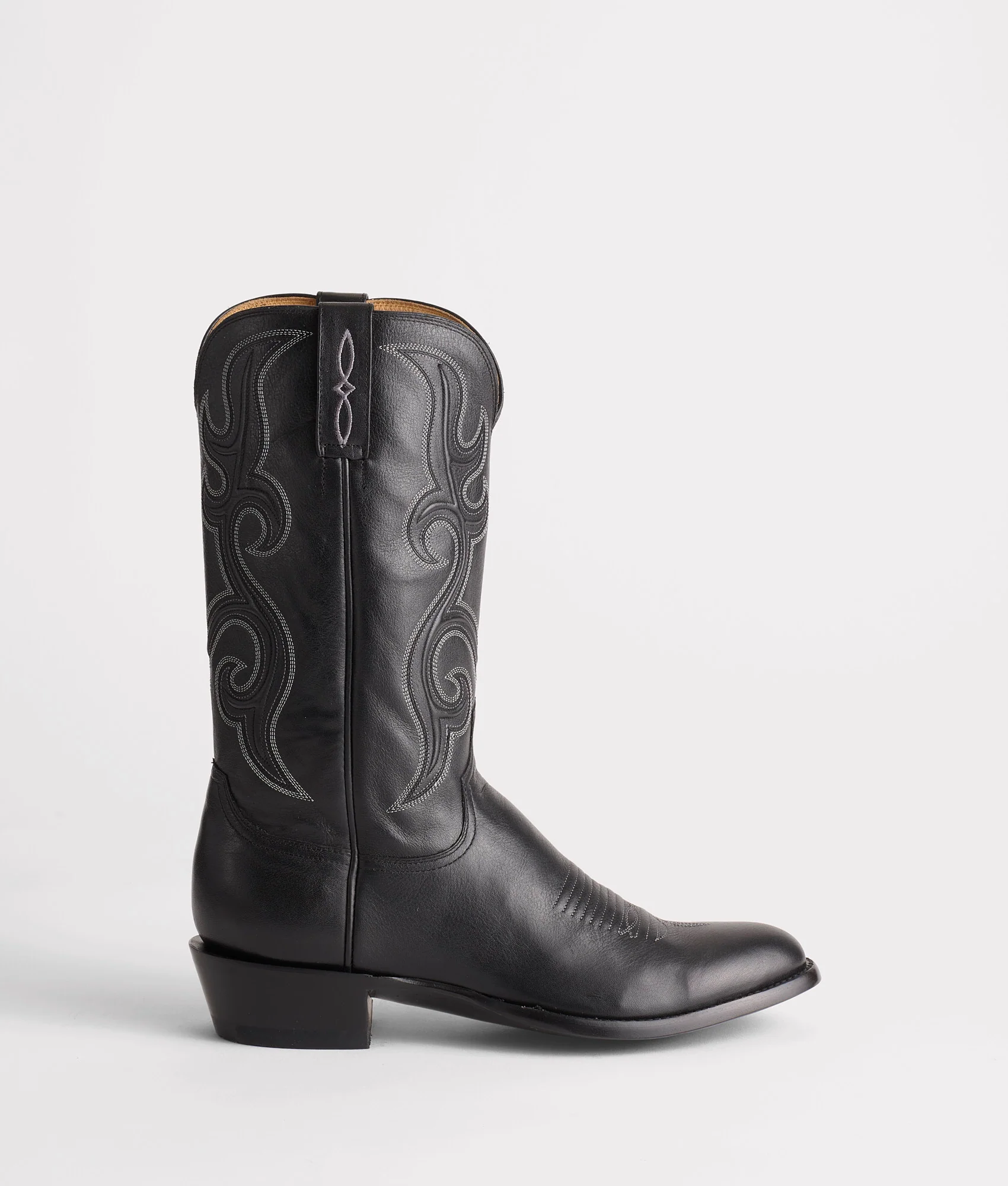 Baker :: Black