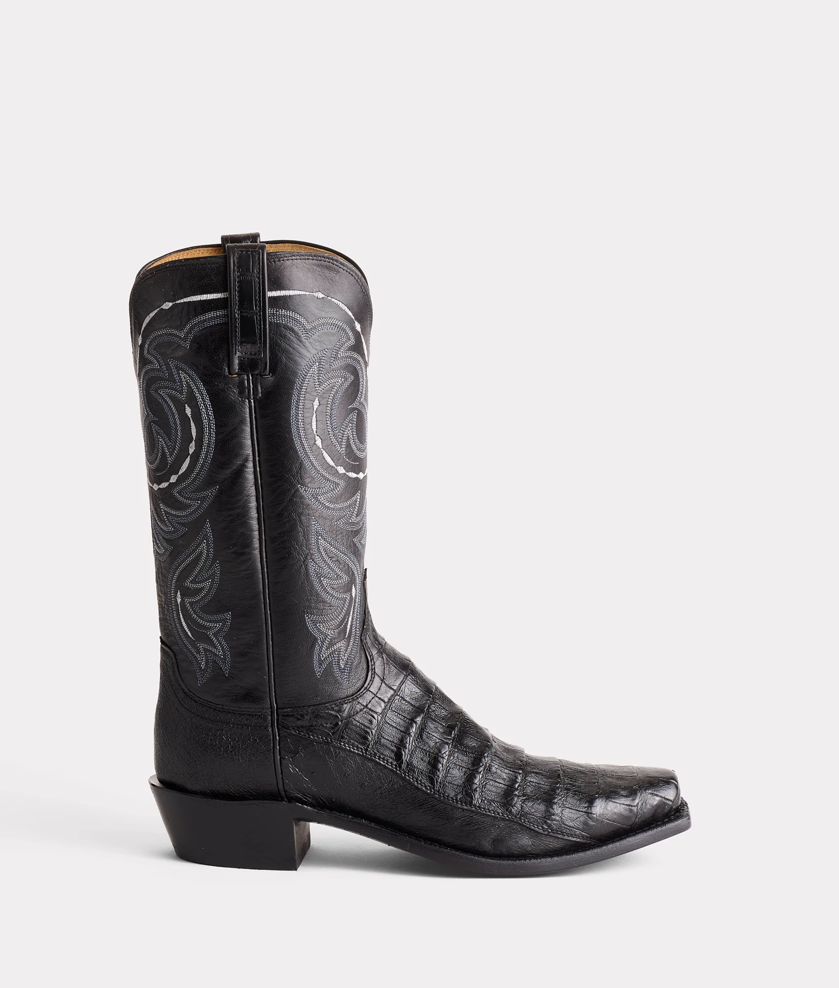 Douglas :: Black