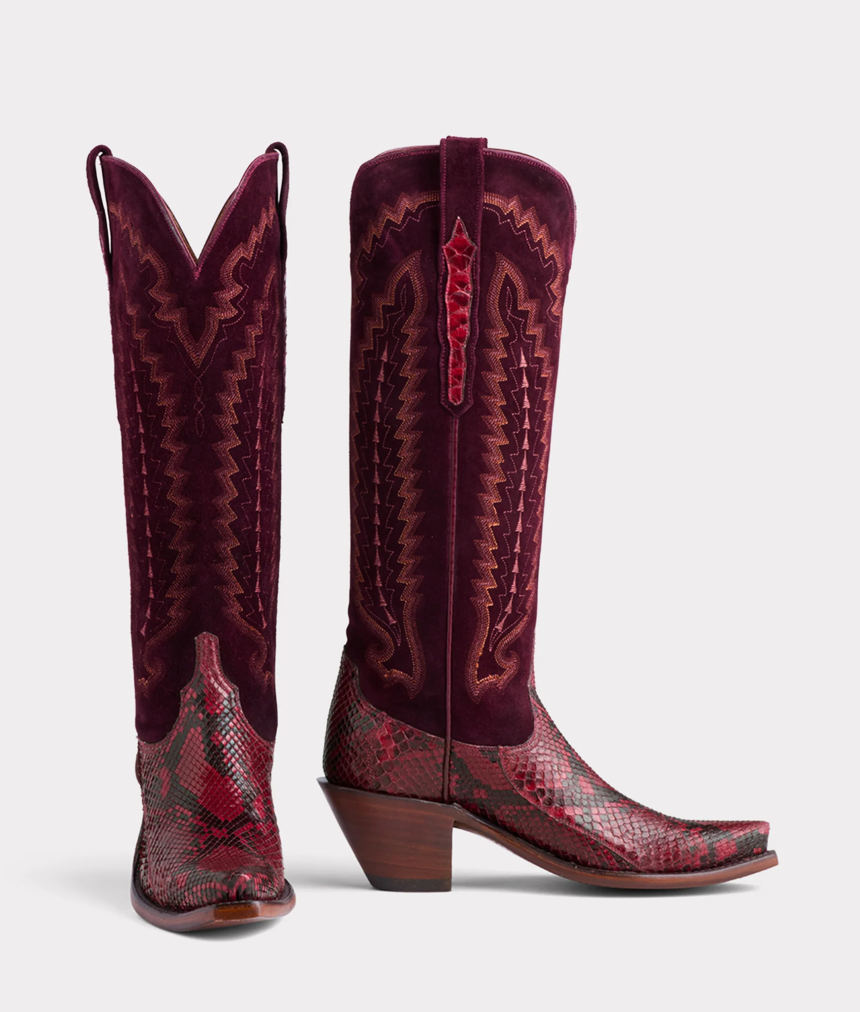 Presley Exotic :: Garnet