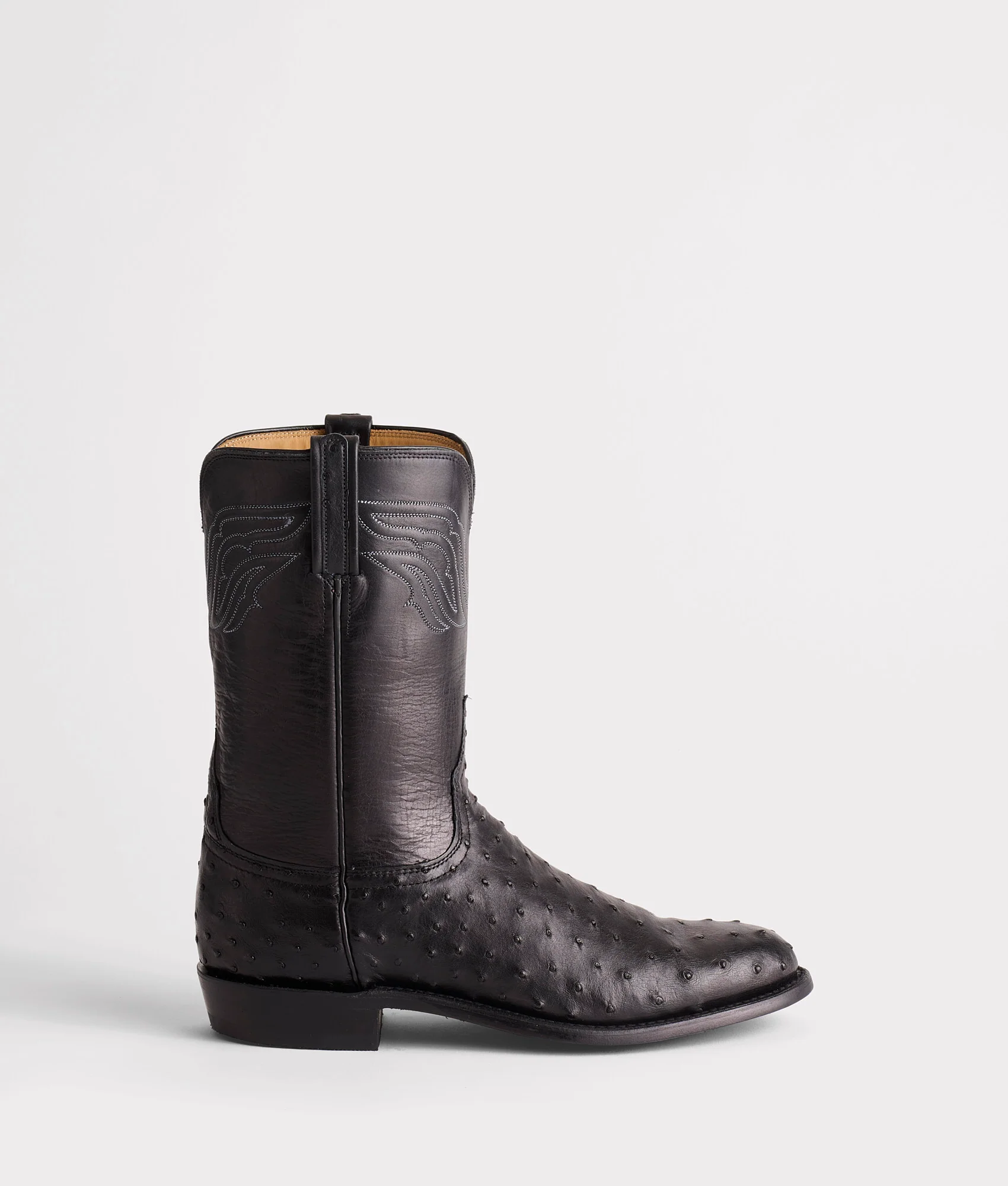 Augustus :: Black