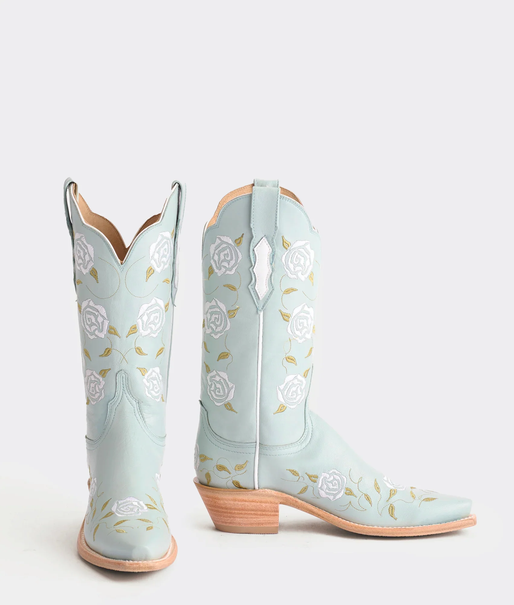 Tilly In Bloom :: Powder Blue