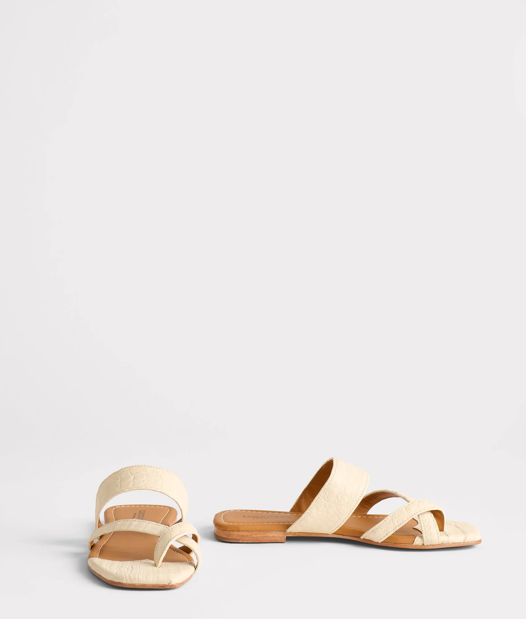 Fiorella :: Bone