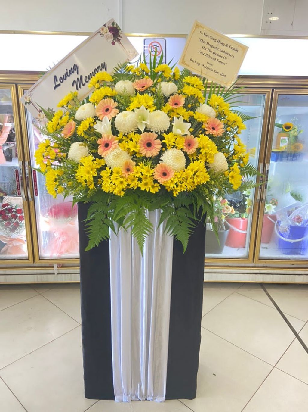 Condolences Stand 119