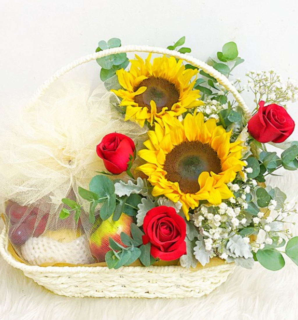 Fruit & Flower Basket 06