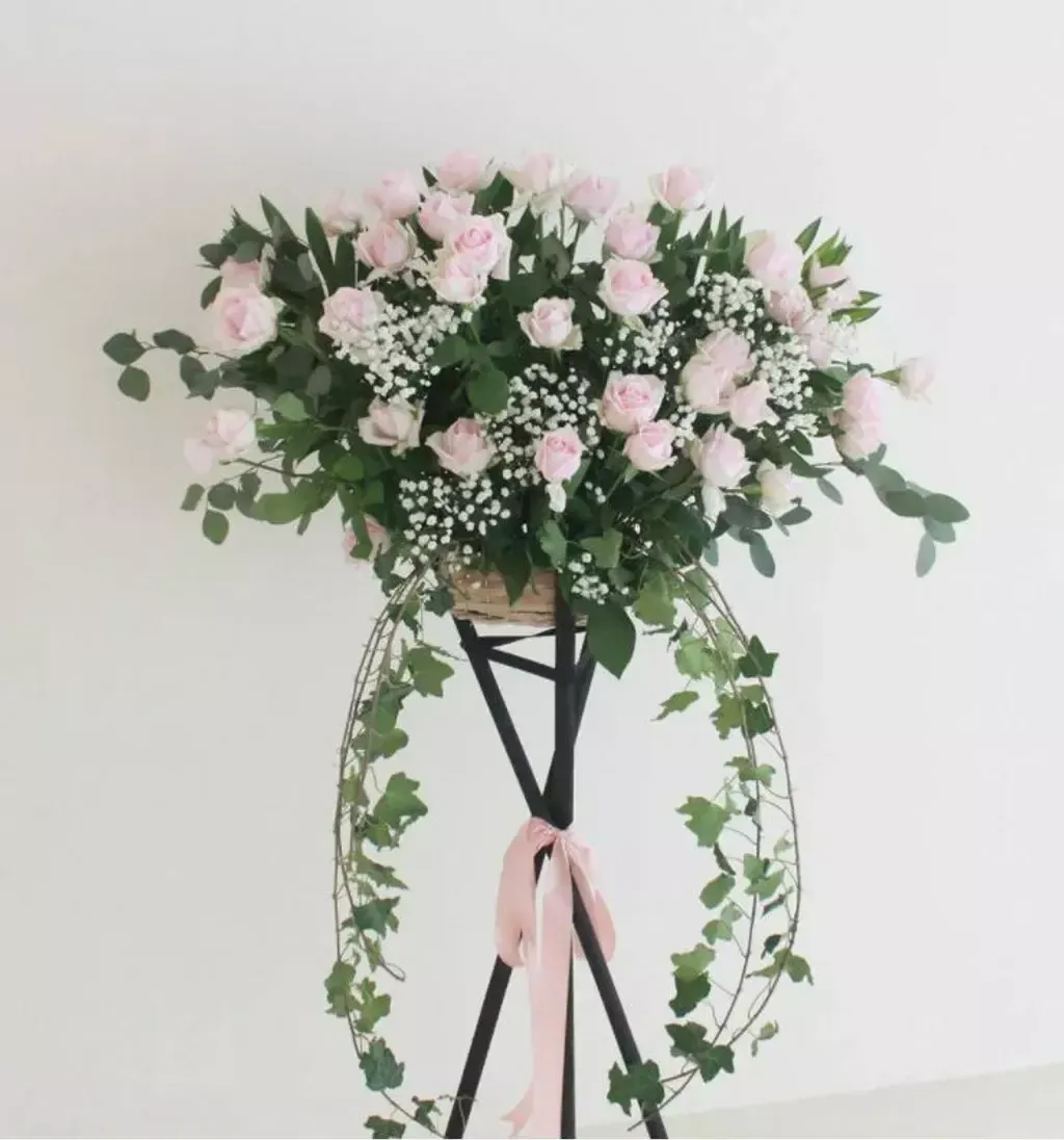 Opening Flower 183