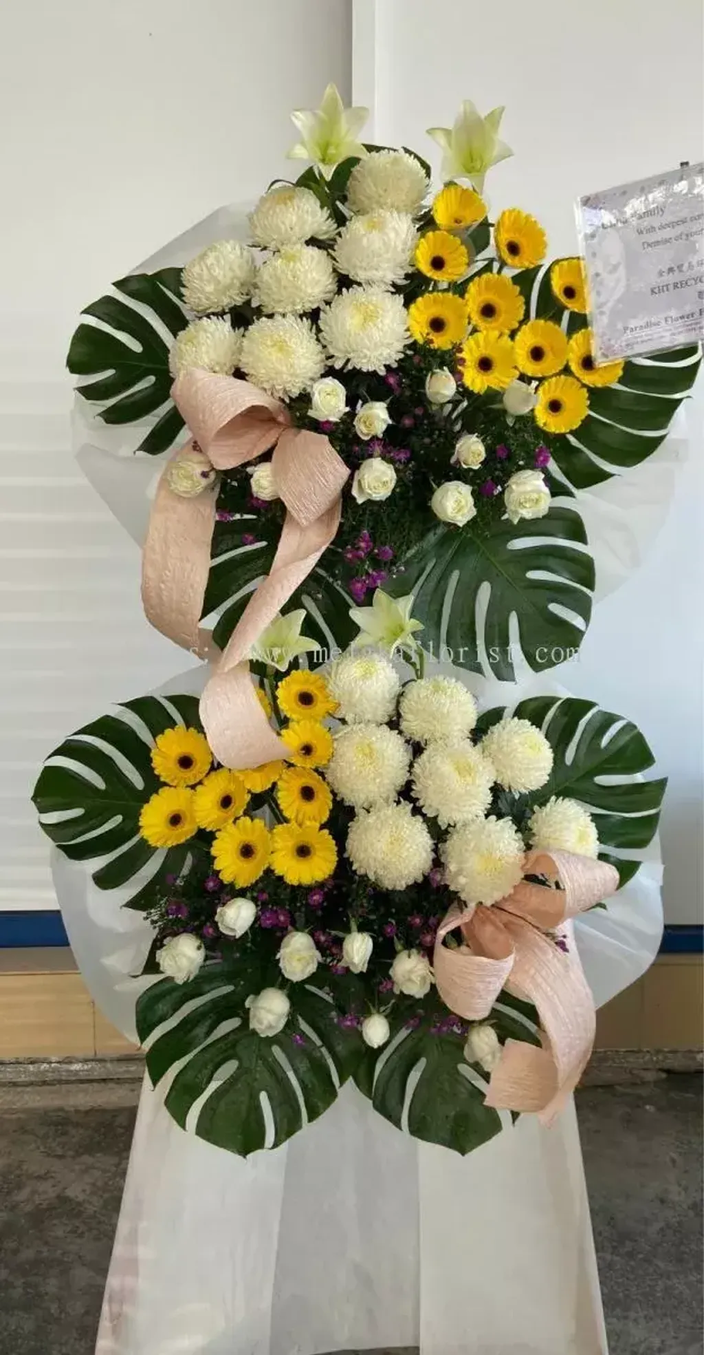 2 Tiers Condolence Stand