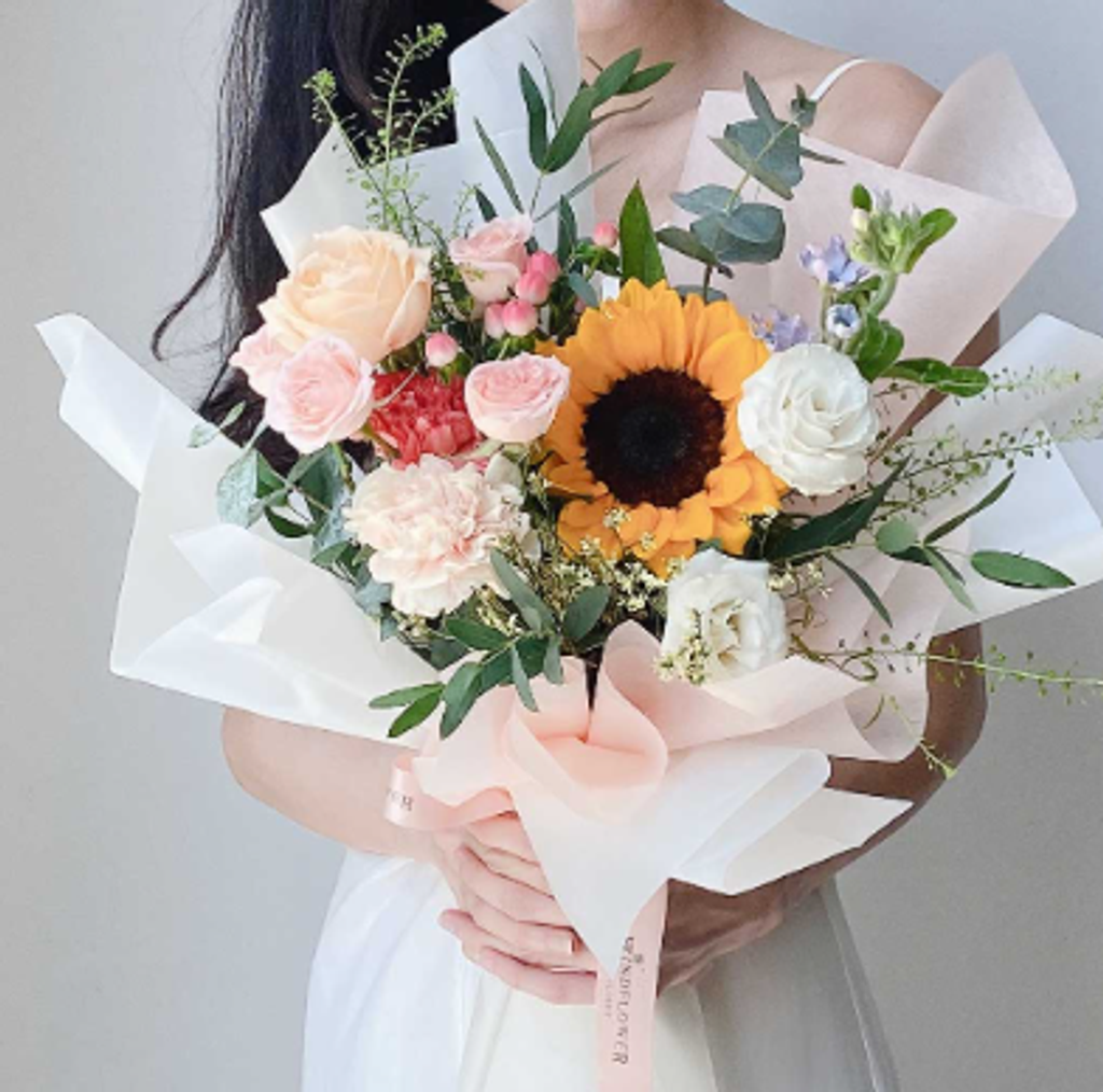 Graduation Bouquet 24