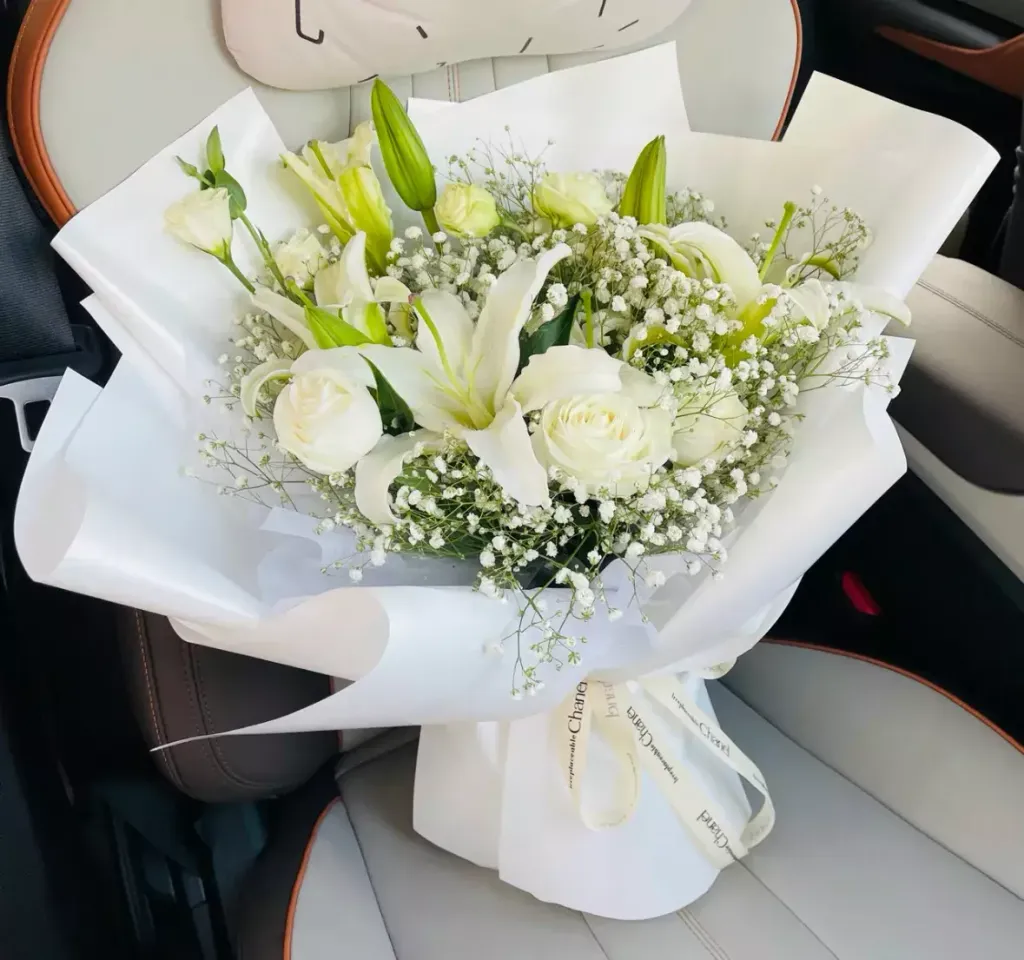 White Lily Bouquet 07
