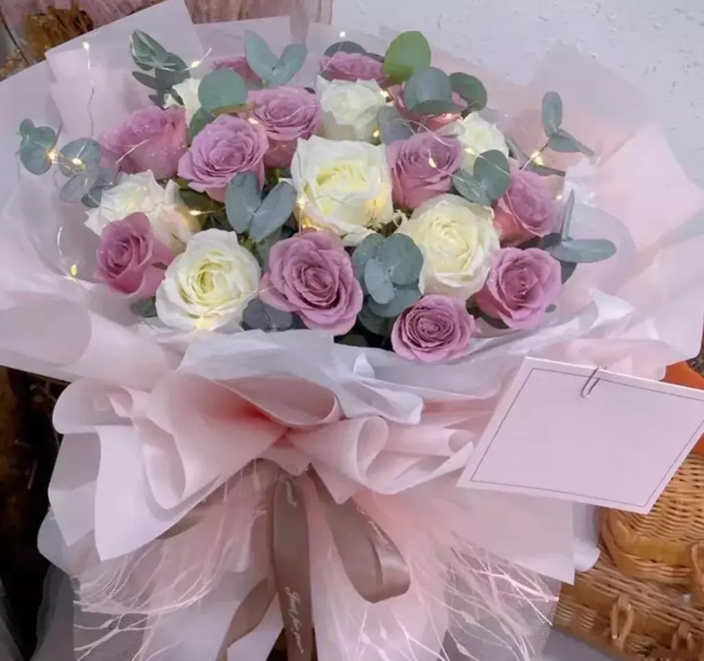 Roses Bouquet 14