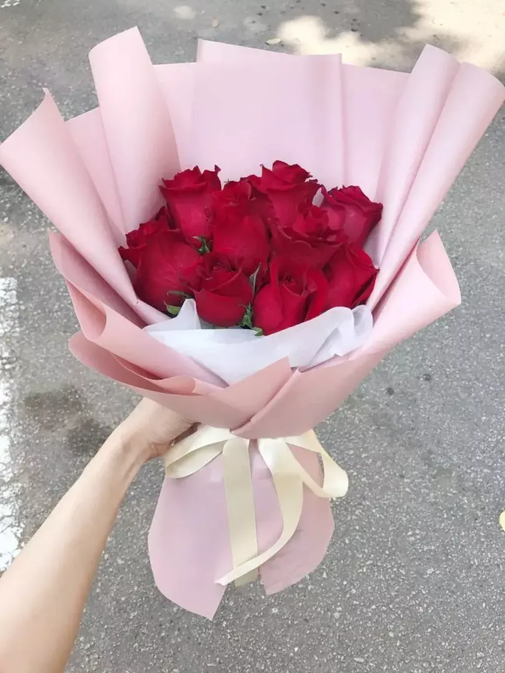 Red Roses Bouquet 44