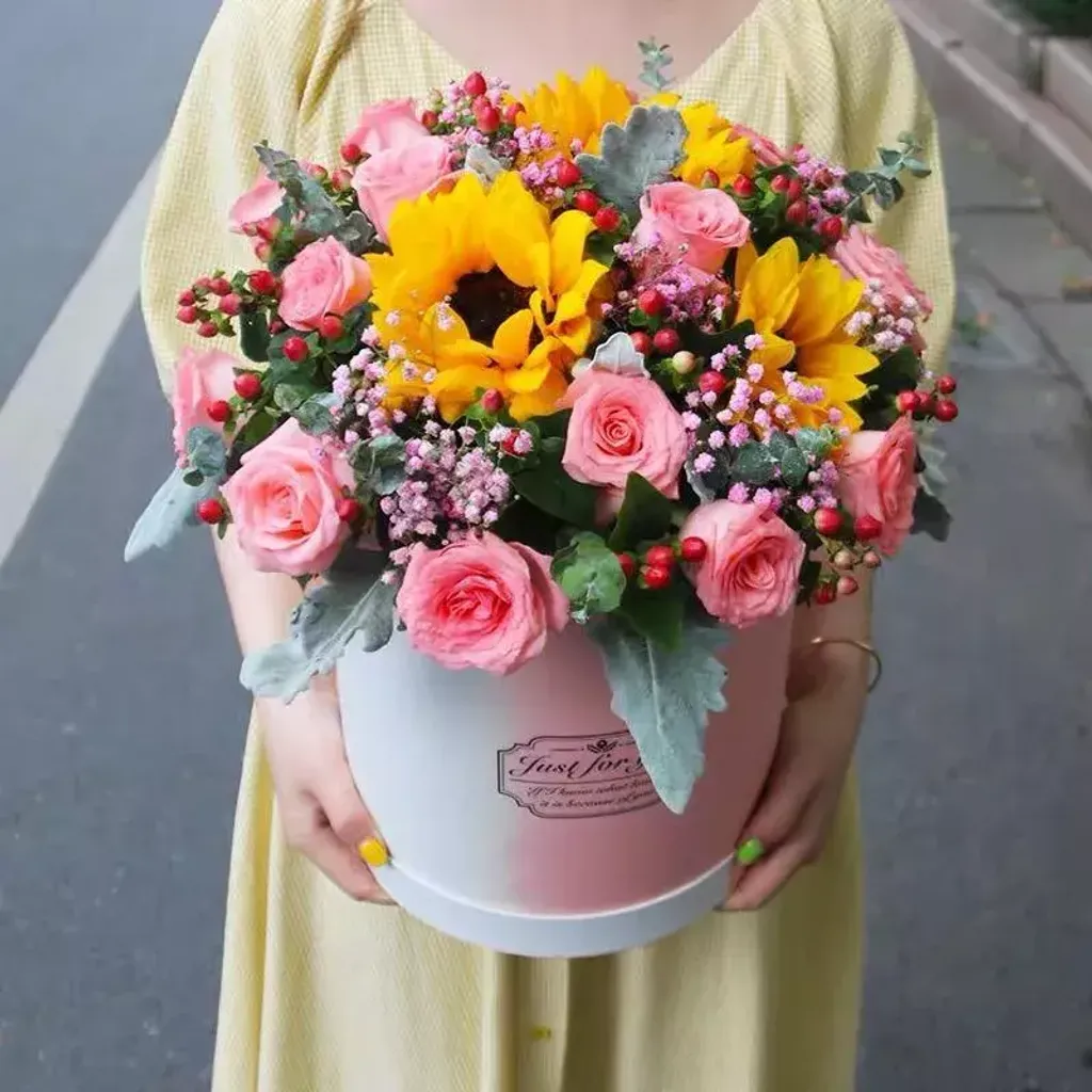 Sunflower Big Bucket