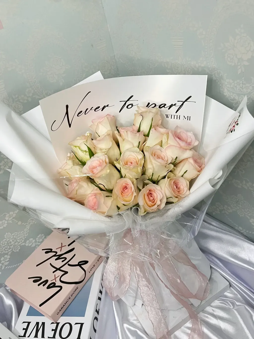 Rose Bouquet 100