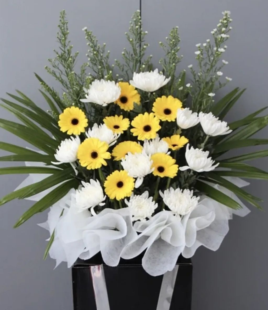 Condolence Stand 84