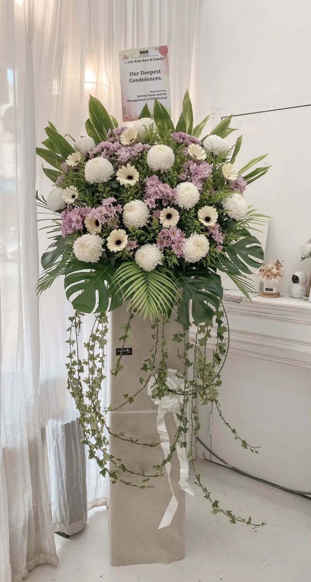 Condolence Flower 198