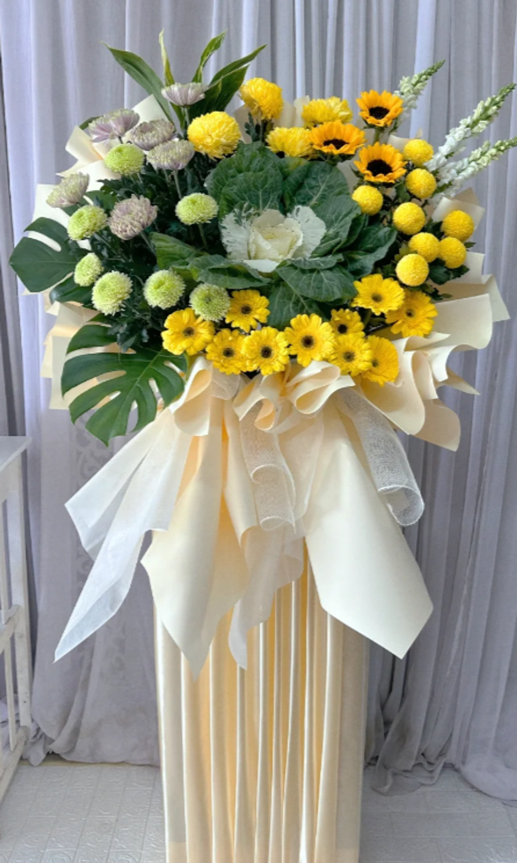 Condolences Stand 181