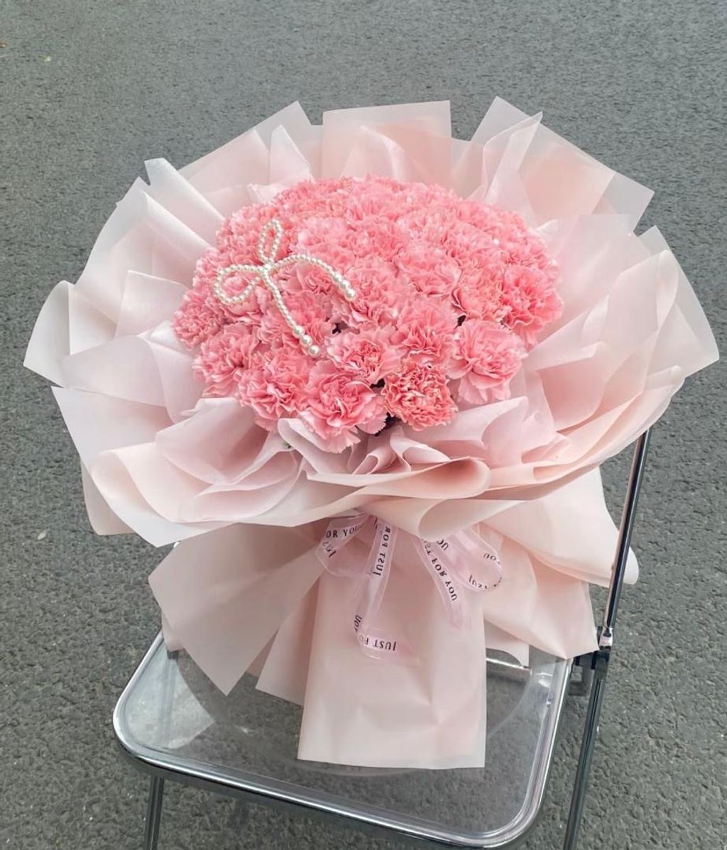 Carnation Bouquet 108