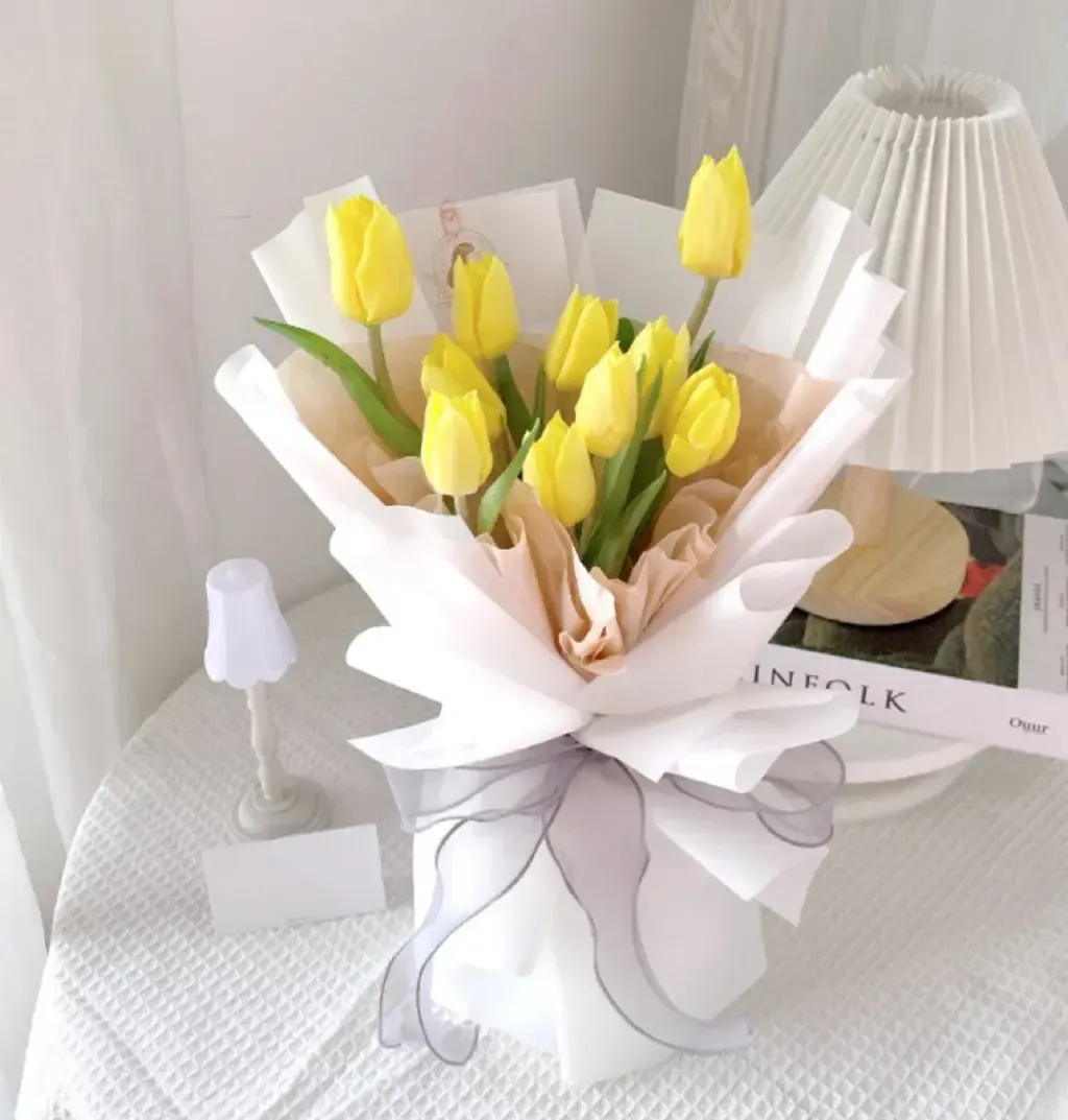 Tulip Bouquet 77