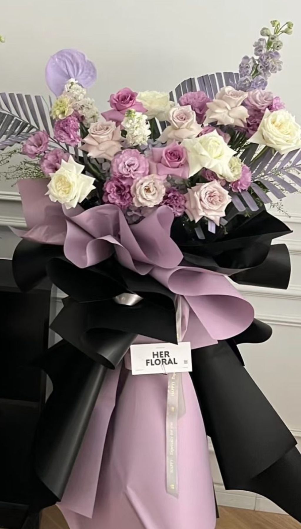 Opening Flower Stand 255