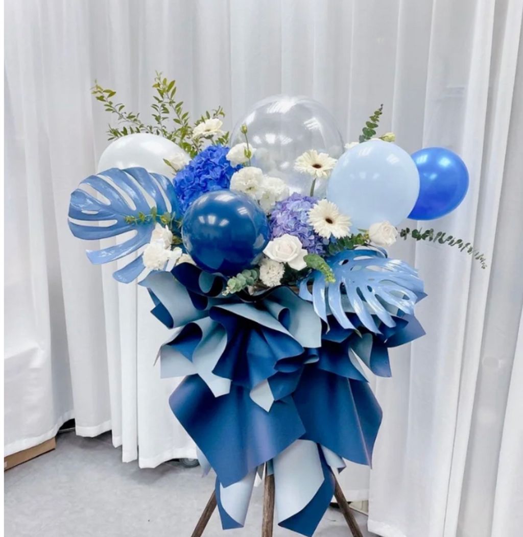Blue Theme Opening Flower 68