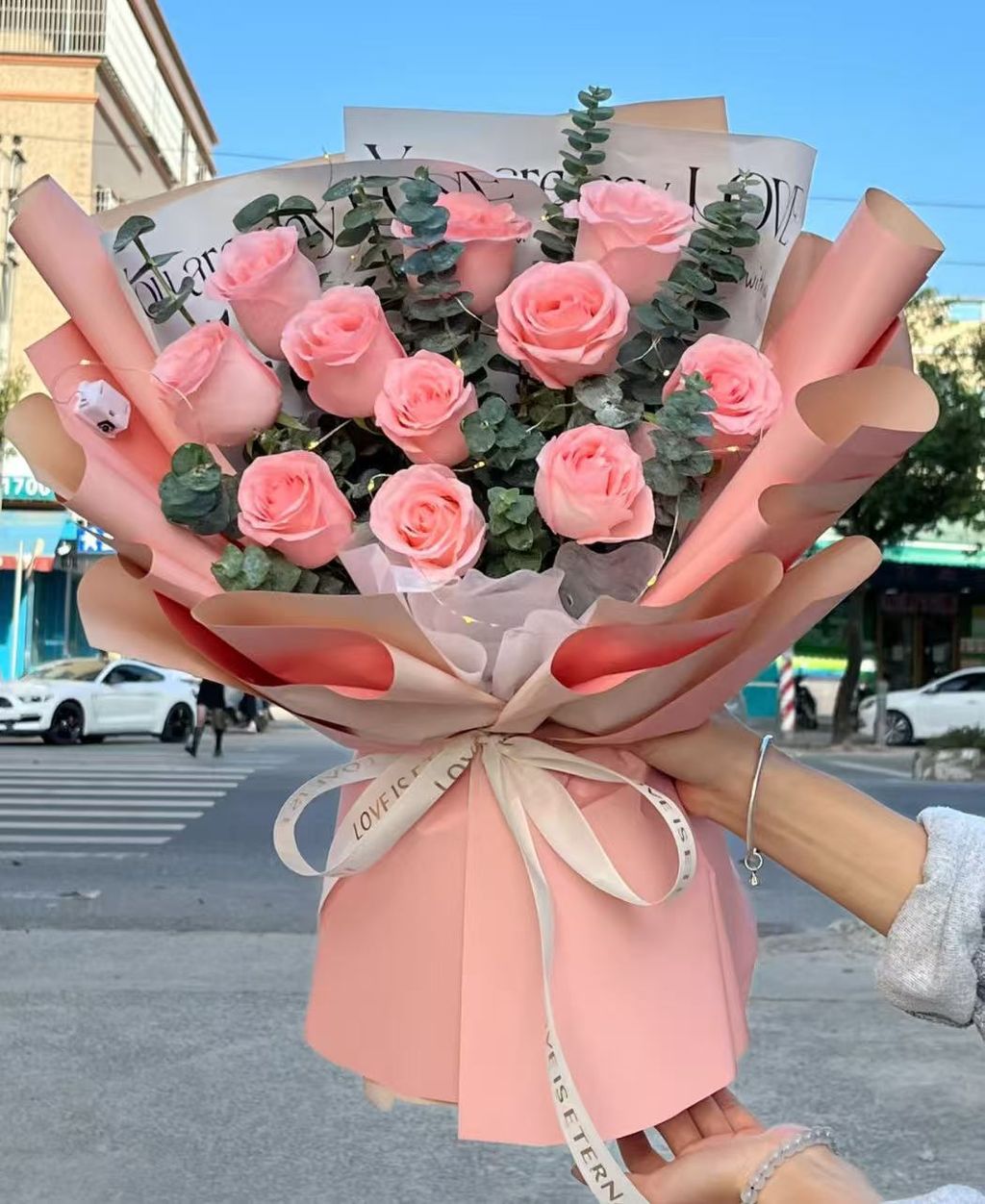 Valentine Bouquet 183