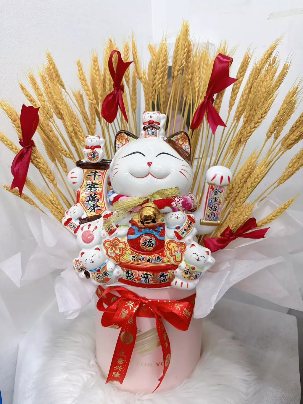 Lucky Cat 8inches Bloom Box 01