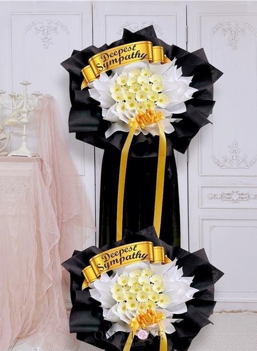 2 Tiers Condolence Stand 01