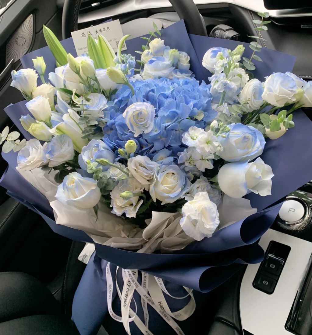Hydrangea Bouquet 142