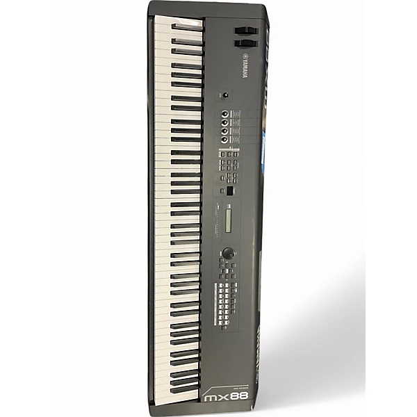 Yamaha Used Yamaha MX88 Synthesizer