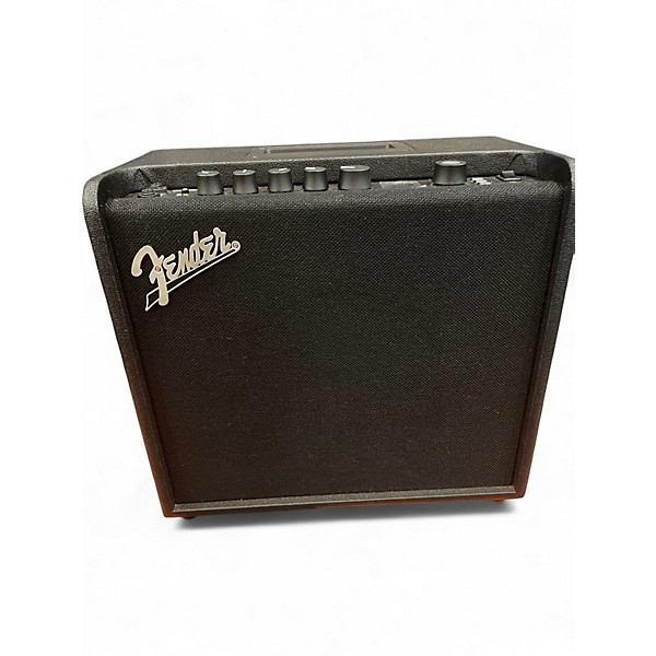 Fender Used Fender Mustang LT25 25W 1x8 Guitar Combo Amp