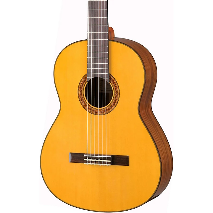 Yamaha CG162S Spruce Top Classical Guitar Level 2 Natural