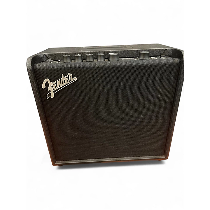 Fender Used Fender Mustang LT25 25W 1x8 Guitar Combo Amp
