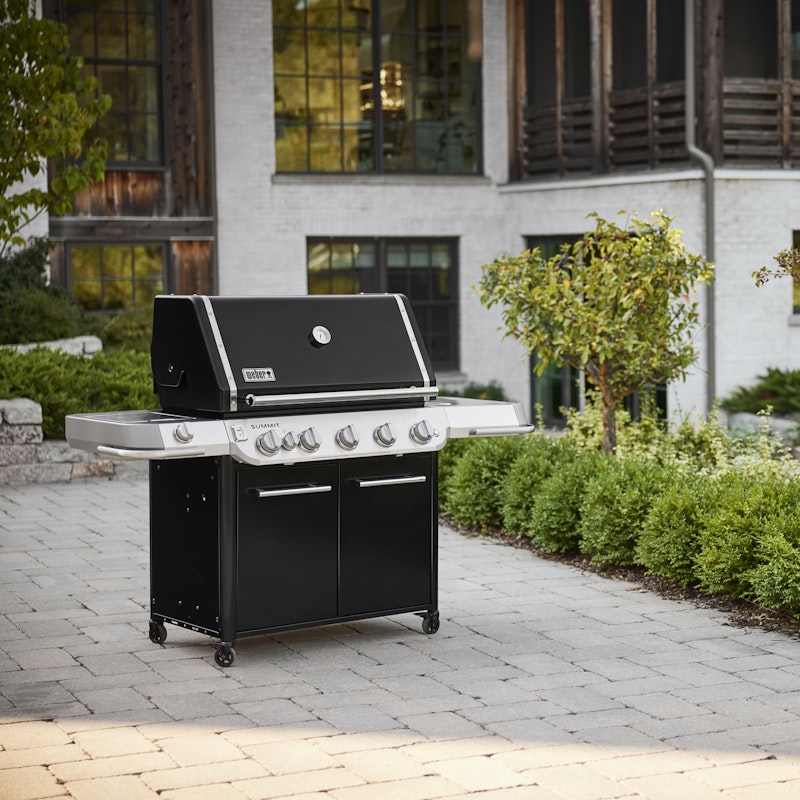 Summit® FS38 E Gas Grill (Liquid Propane)