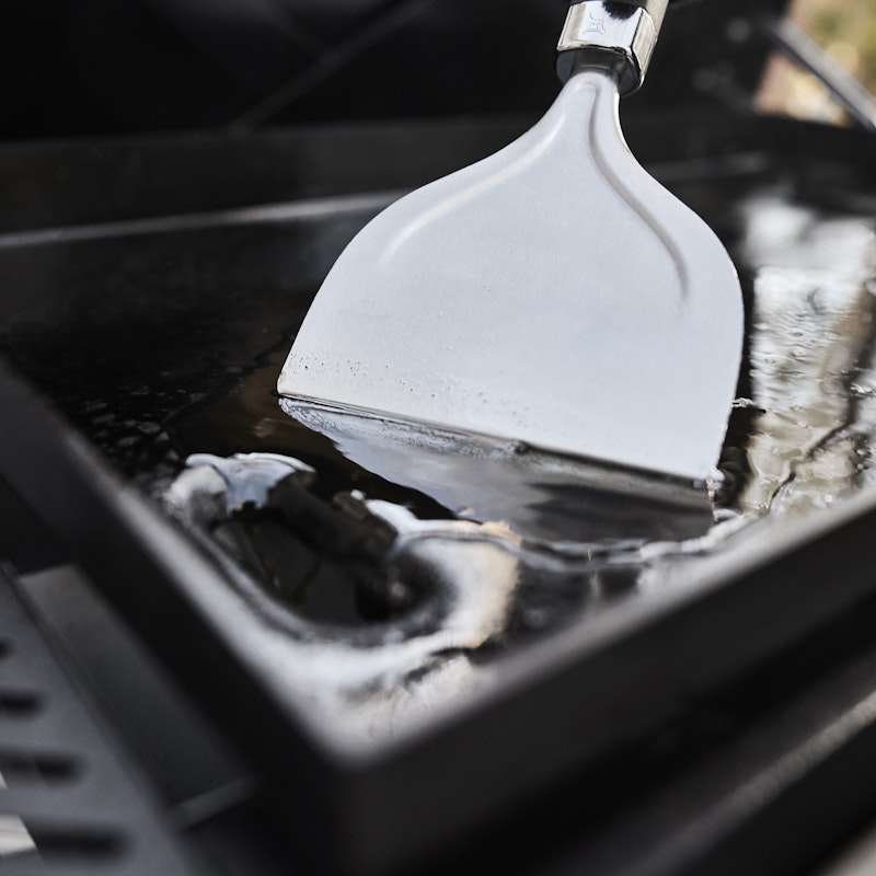 Slate® 28" Rust-Resistant Griddle (Liquid Propane)