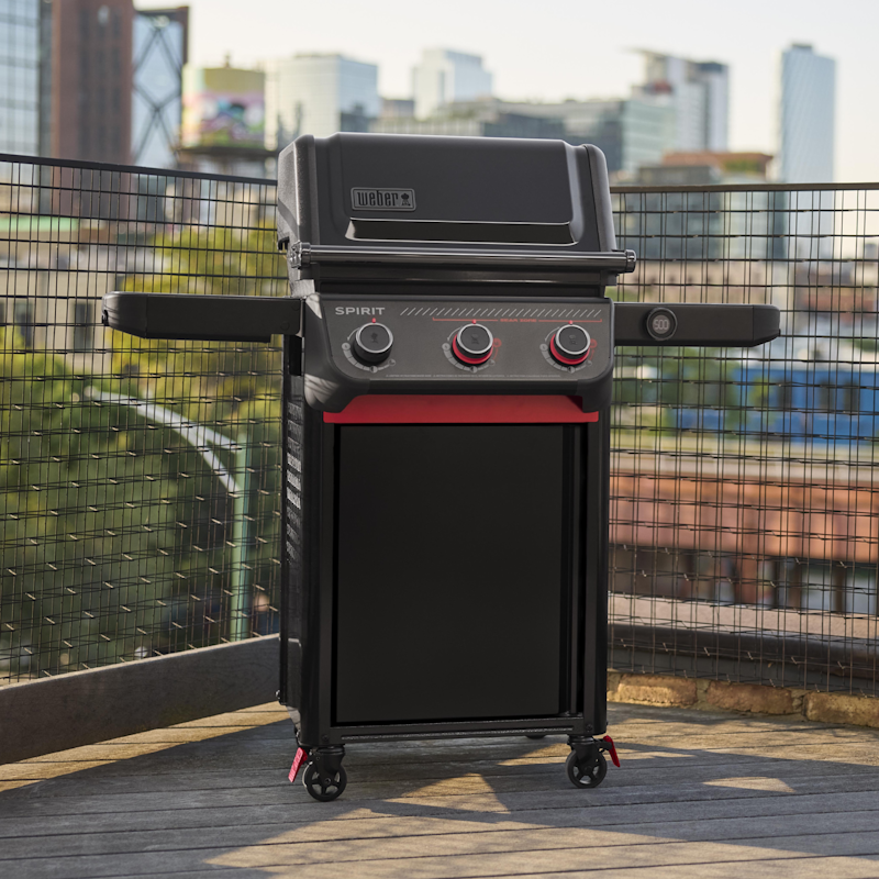 Spirit® EP-325 Gas Grill Stealth® Edition (Natural Gas)