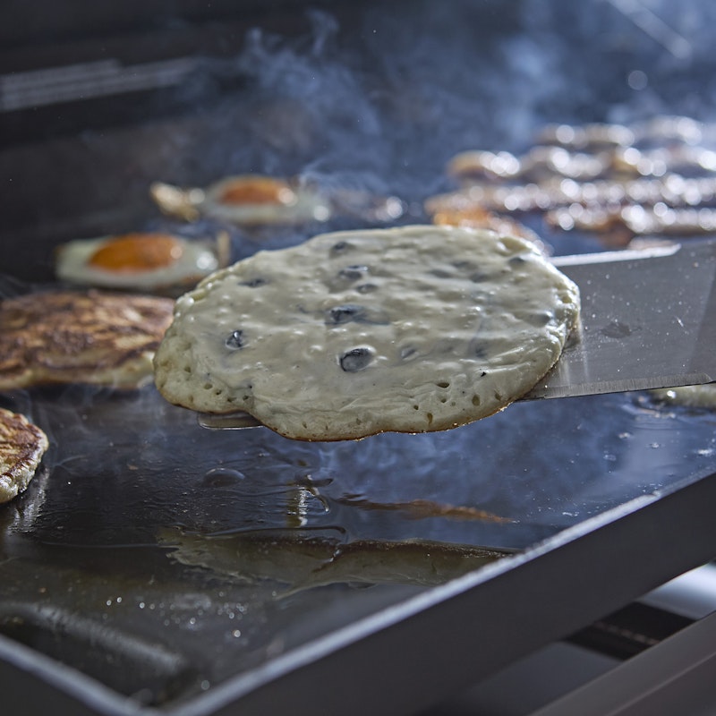 Slate® 28" Rust-Resistant Griddle (Liquid Propane)