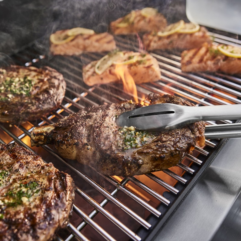 Genesis S-415 Gas Grill (Liquid Propane)