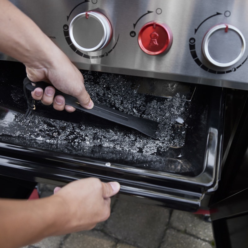 Genesis E-330 Gas Grill (Liquid Propane)