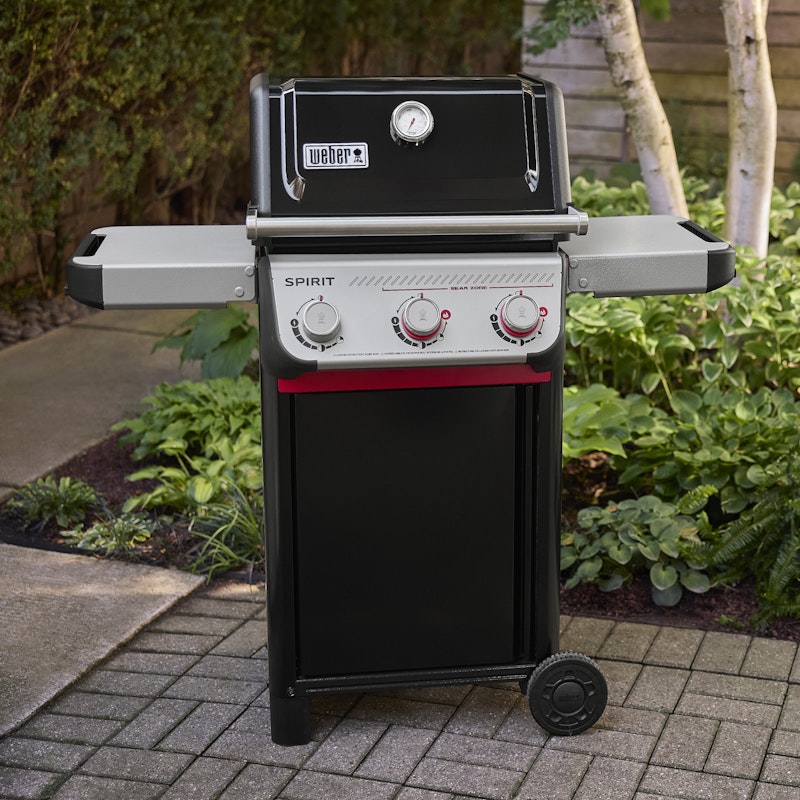 Spirit® E-325 Gas Grill (Liquid Propane)