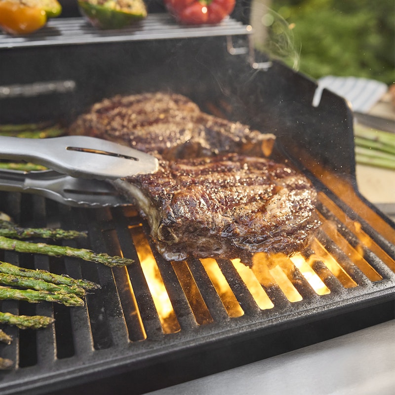 Spirit® E-425 Gas Grill (Natural Gas)