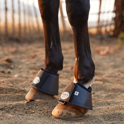 Kavalkade Round Stitched Brim Overreach Bell Boots
