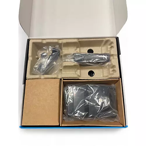 Used Sennheiser XS WIRELESS DIGITAL PEDALBOARD SET Instrument Wireless System