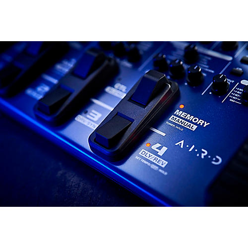 BOSS ME-90B Bass Multi-Effects Pedal Purple