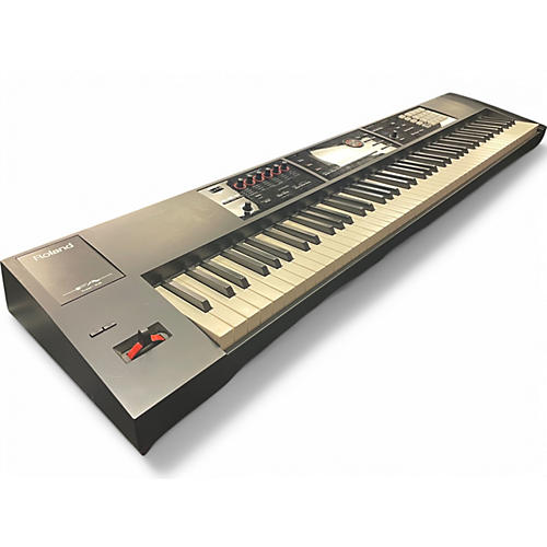 Used Roland FA08 Keyboard Workstation