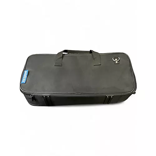 Used Pedaltrain METRO 20 Pedal Board