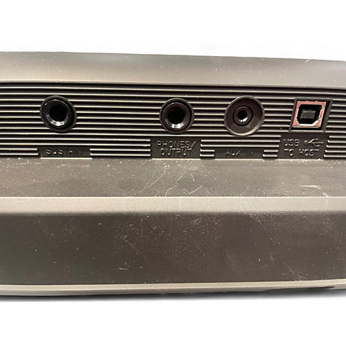 Used Yamaha PSREW310 76 key Keyboard Workstation