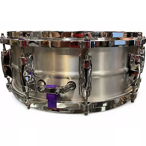 Used Yamaha 5.5X14 Recording Custom Aluminum Snare Black Drum Black 10