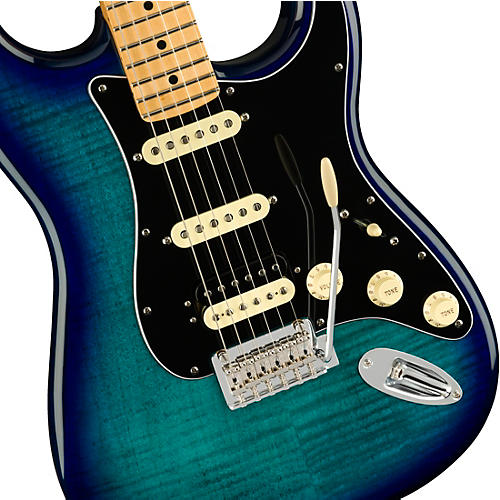 Fender Player Stratocaster HSS Plus Top Maple Fingerboard Limited-Edition Electric Guitar Blue Burst