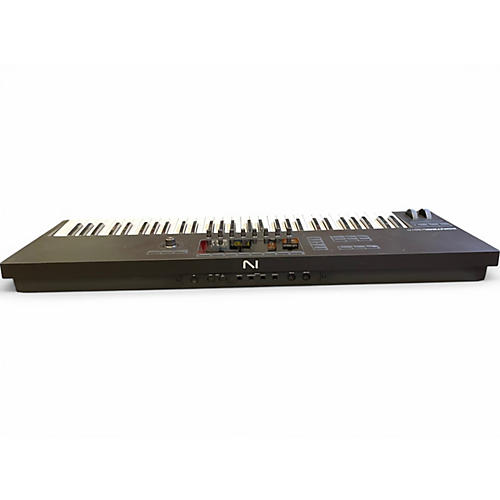 Used Native Instruments KONTROL S61 MK3 MIDI Controller