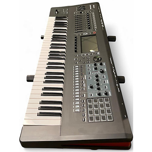 Used Roland Fantom 6 Keyboard Workstation