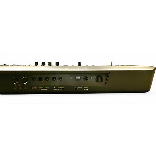 Used KORG Krome 73 Key Keyboard Workstation